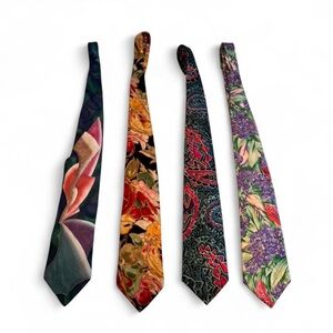 Set of 4 Vintage Silk Men’s ties